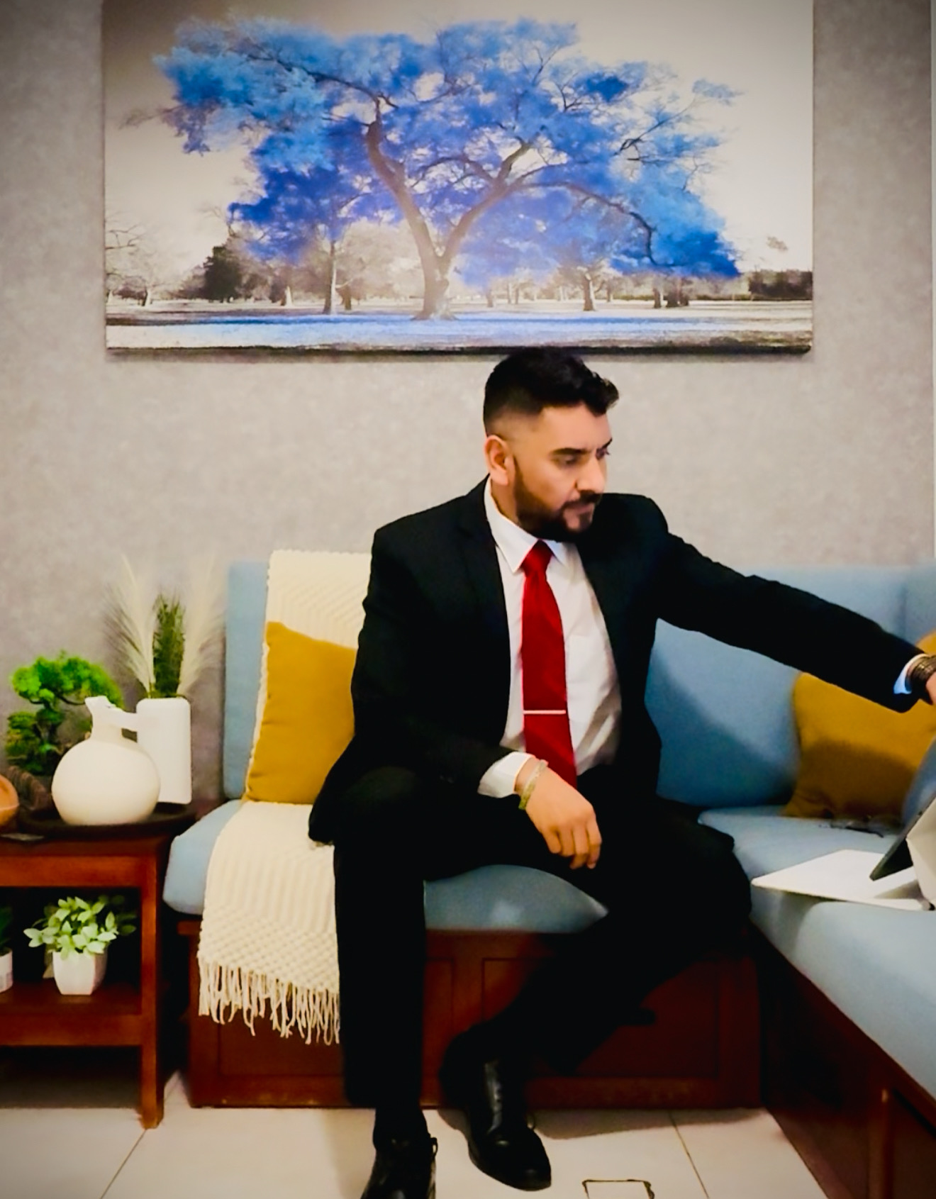 J. Ramón